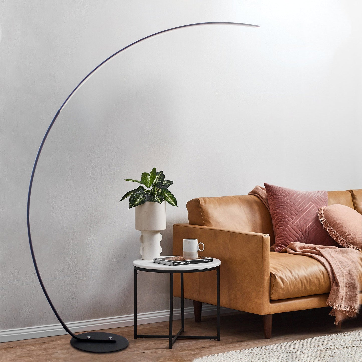 RGBW Modern Curve Lamp, Mood Lighting